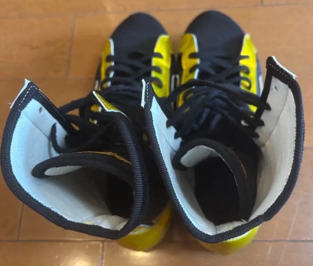 Mizuno ボクシングシューズ 黒/黄 ハイカット