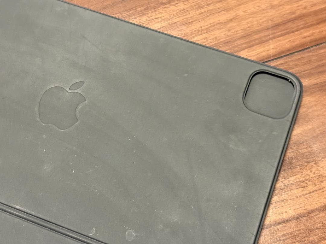 iPad Pro 12.9インチ 第4世代 / Magic Keyboard /