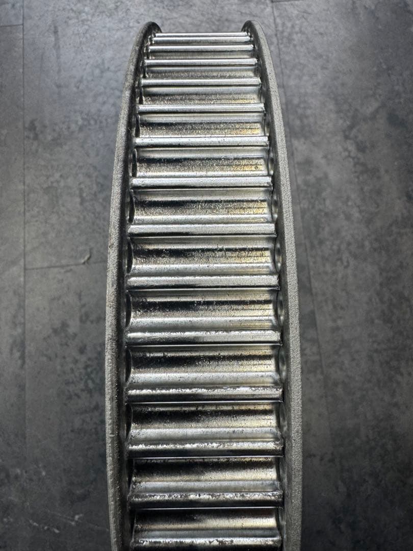 ハーレー　リアスプロケット70T＆メッキカバー付属 40225-86A