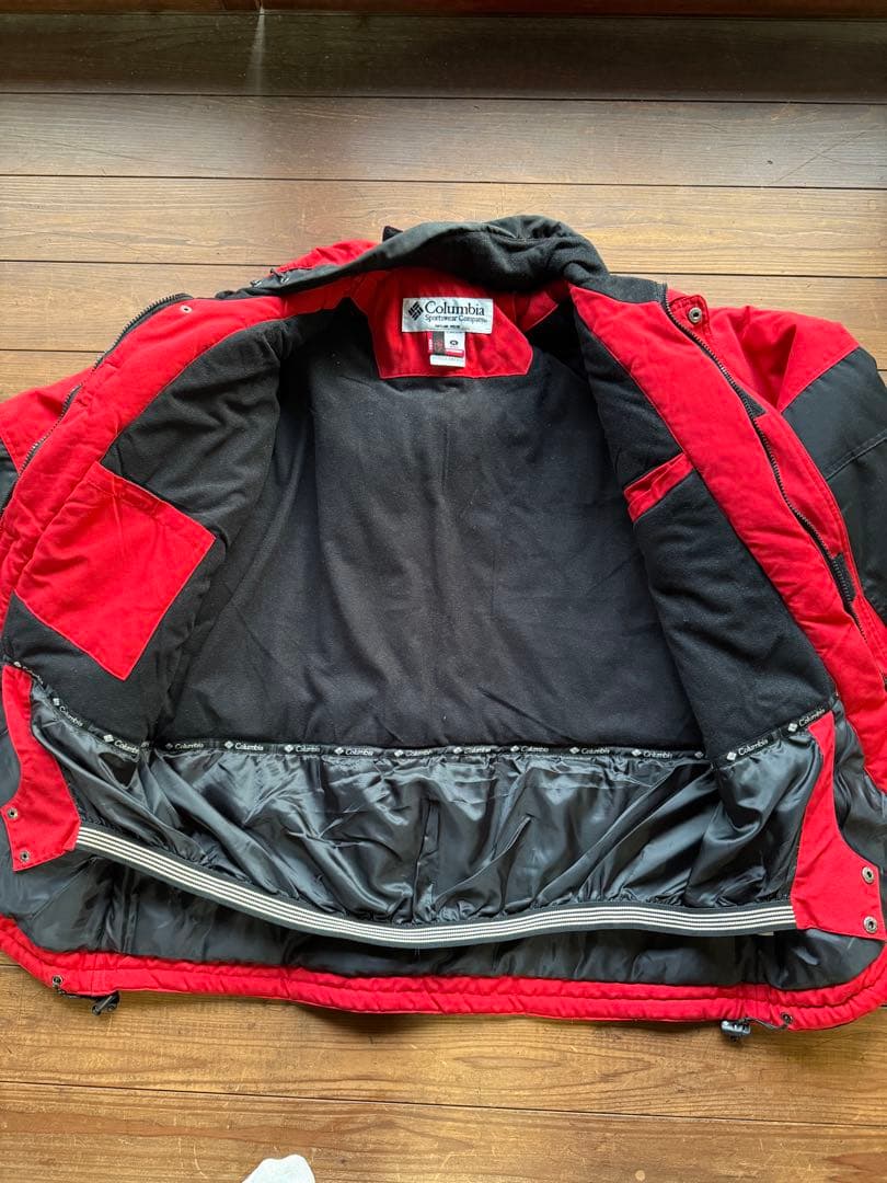 コロンビア　スポーツウェアー