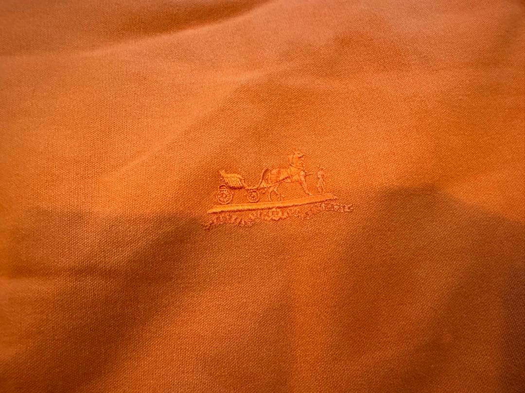 エルメス　クッション　マット　座布団ロゴ刺繍