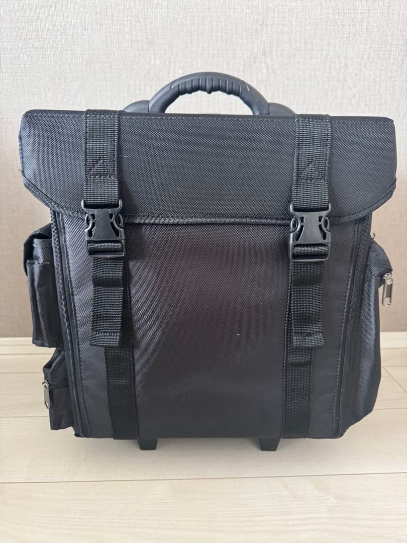 アーティストキャリアー　メイクアッププロ用　ネイリスト用　美容師用キャリーケース