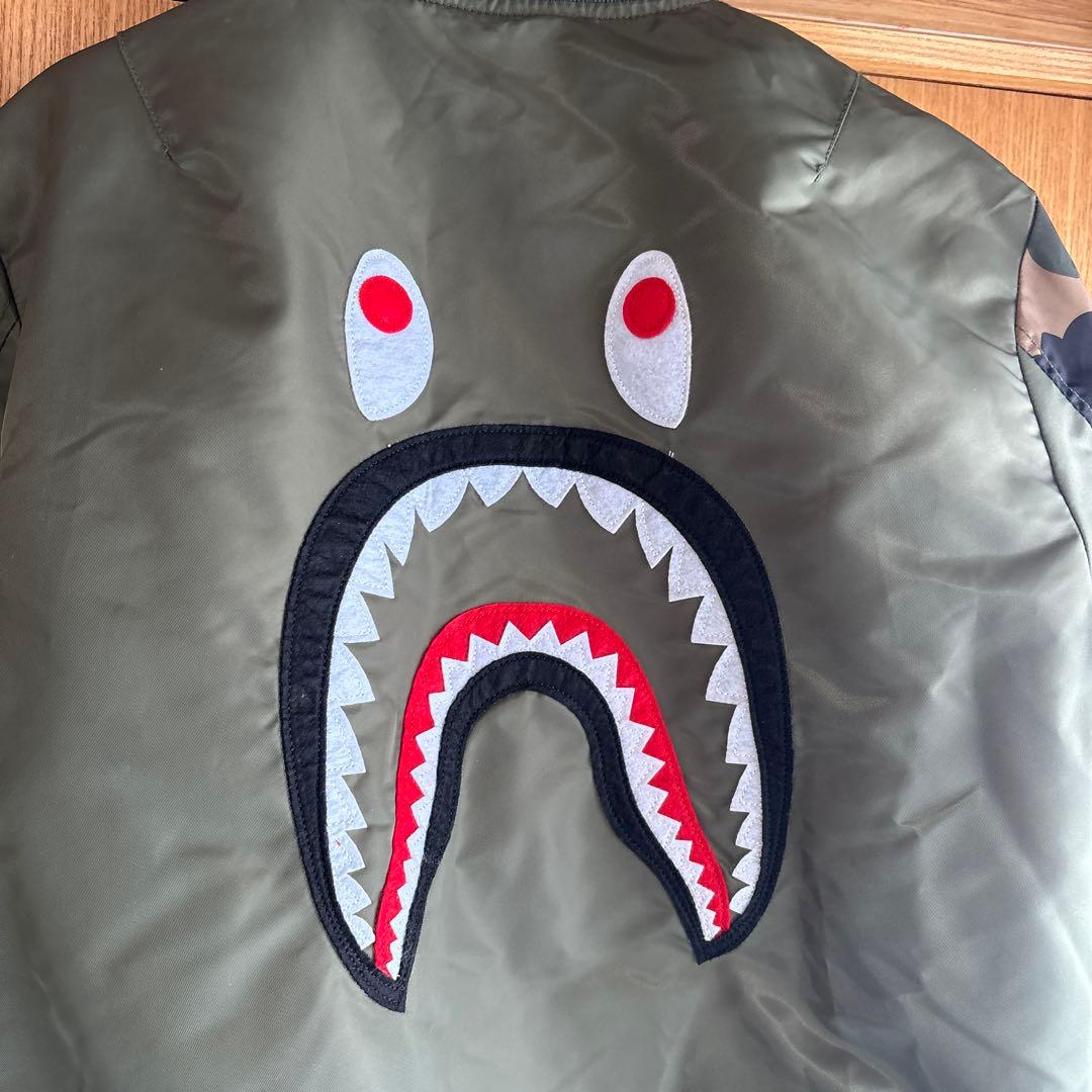 新品　未使用　A Bathing Ape MA-1 M ボンバー　カモ　シャーク