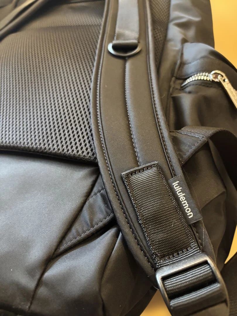 lululemon バックパック　黒　25L