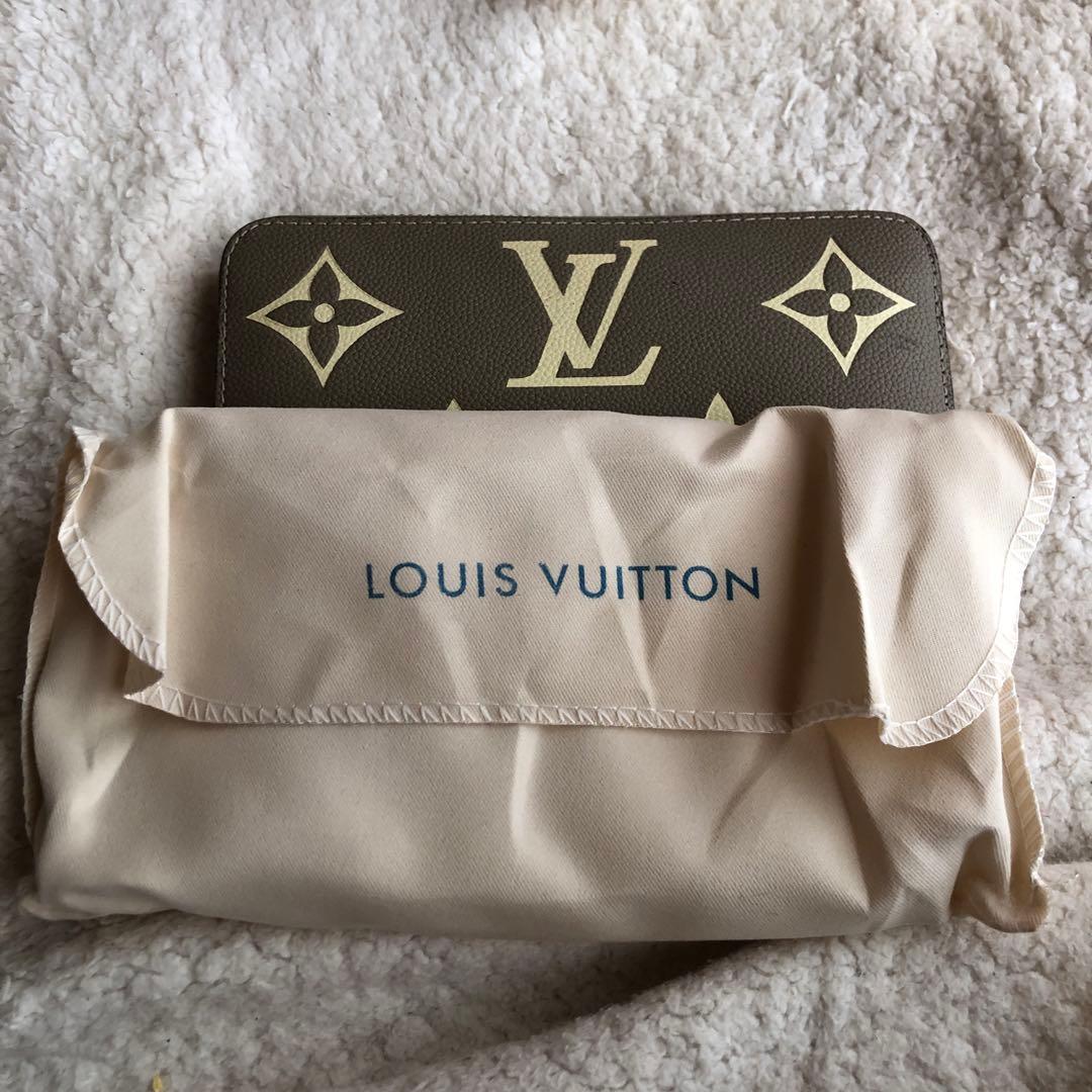 長財布　ノベルティー