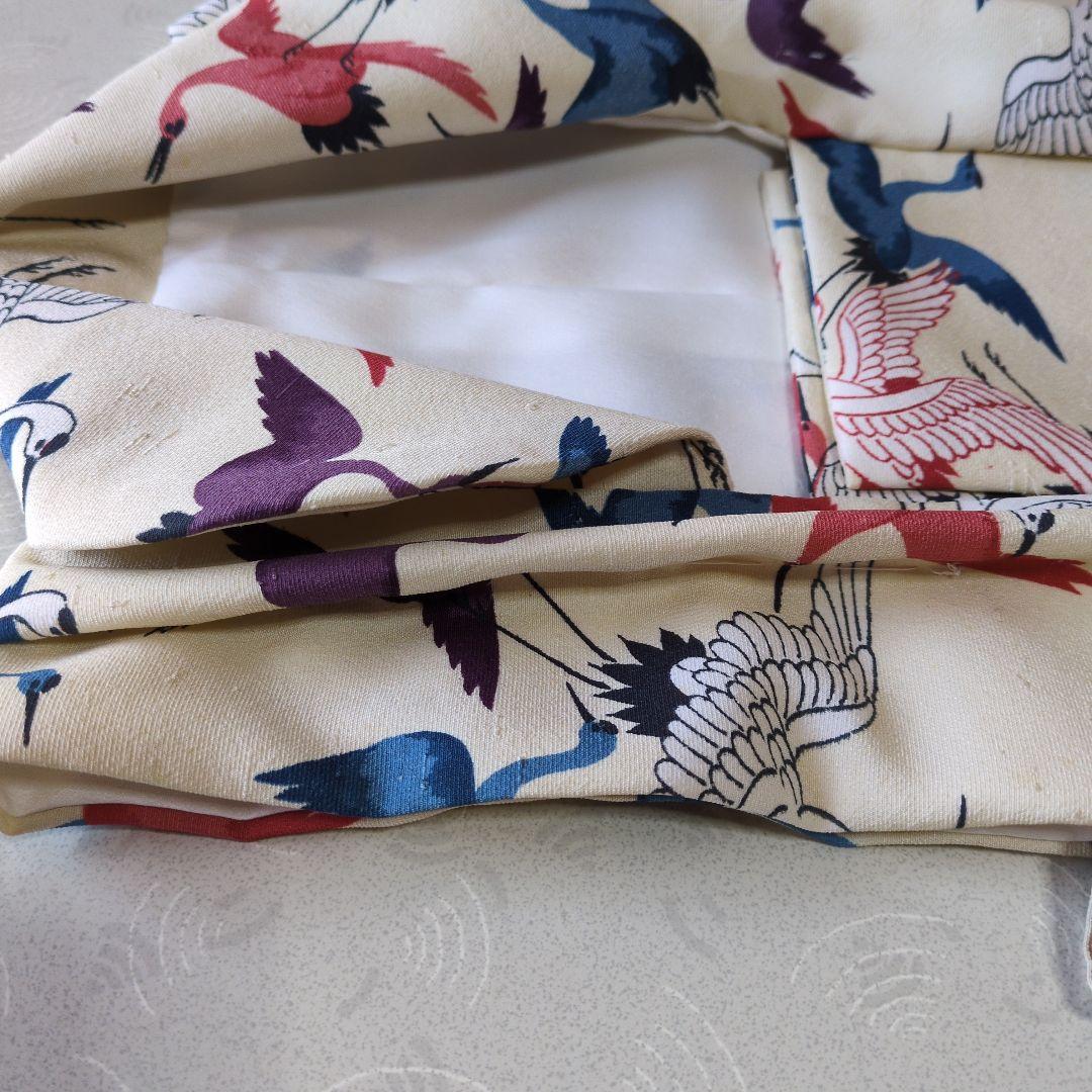 七五三３歳正絹アイボリー地に鶴柄手縫いの被布（中綿無し）