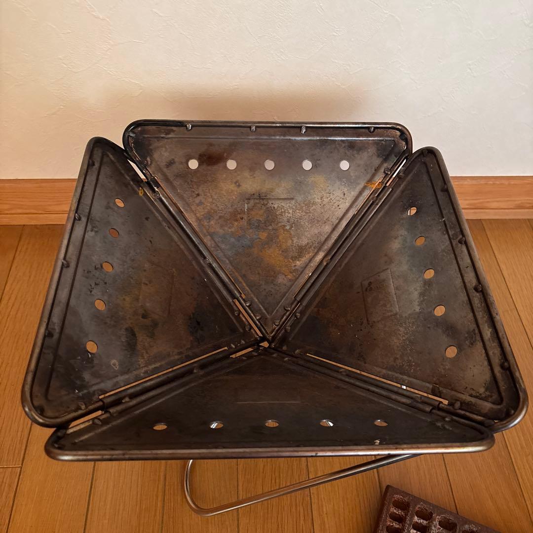 スノーピーク焚き火台Mサイズ、収納袋 とロストル、アイアンレッグ