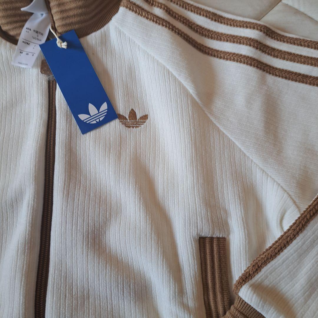 お値下げ中adidas ジップアップジャケット ホワイト/ブラウン 新品