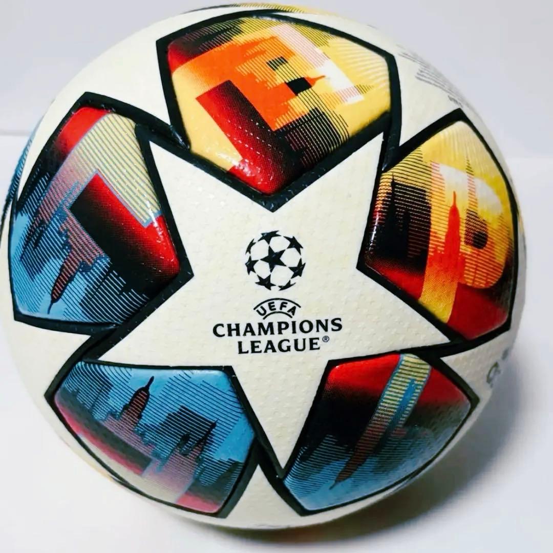 (アディダス) adidas フィナーレ サンクトペテルブルク プロ