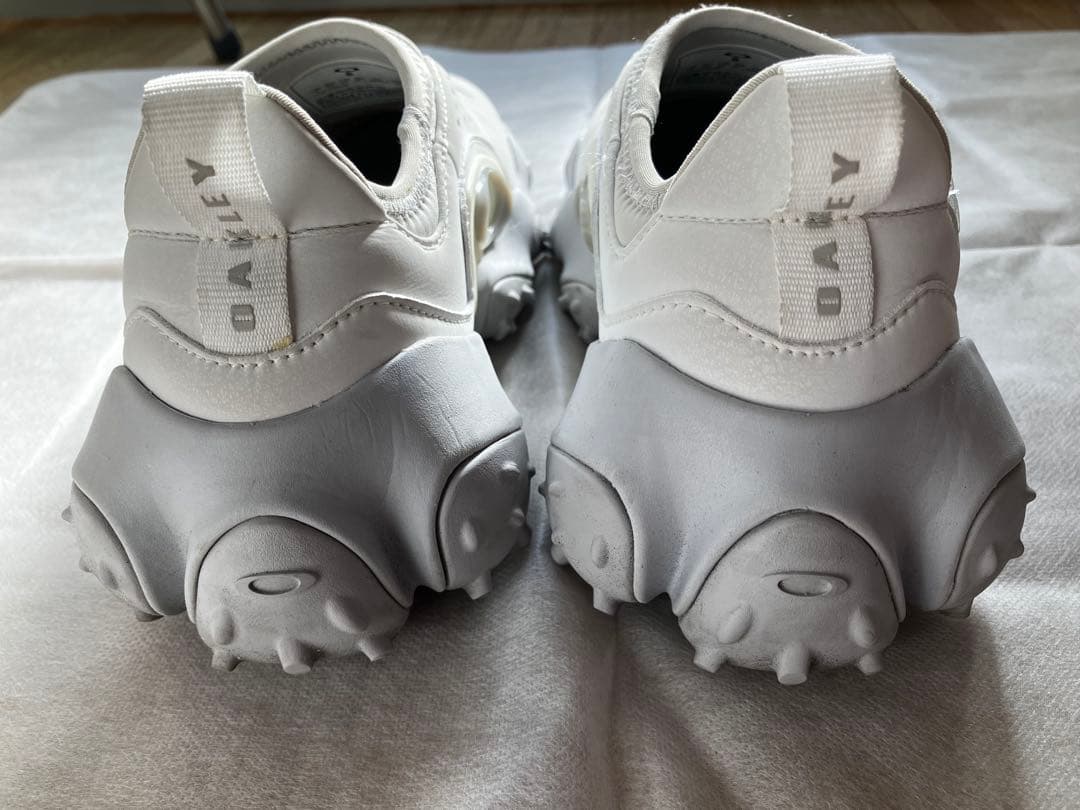 山*太様 Oakley OAKLEY EDGE ICON スニーカー