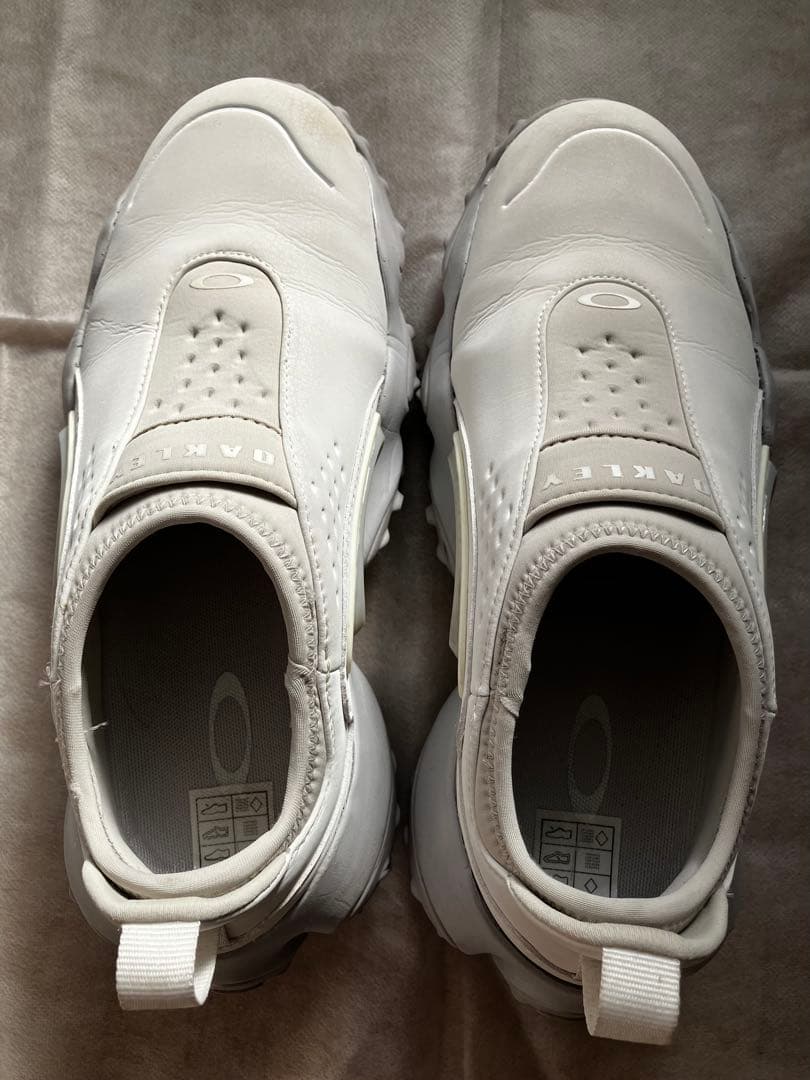 山*太様 Oakley OAKLEY EDGE ICON スニーカー