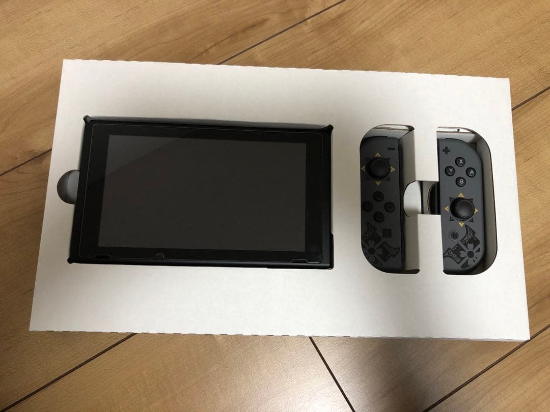 Nintendo Switch モンスターハンターライズデザイン プロコン付き