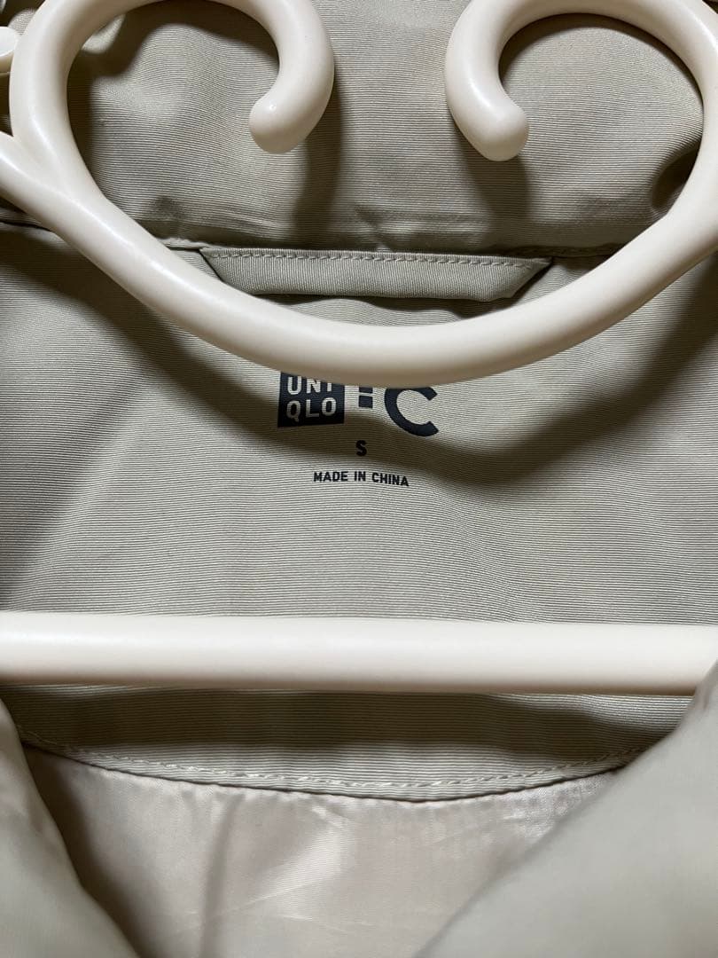 UNIQLO ダウンクロップドベスト ベージュ S