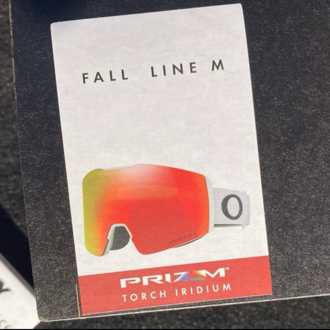 新品未使用　オークリーゴーグル　オークリースノーゴーグル　ゴーグル　雪用ゴーグル