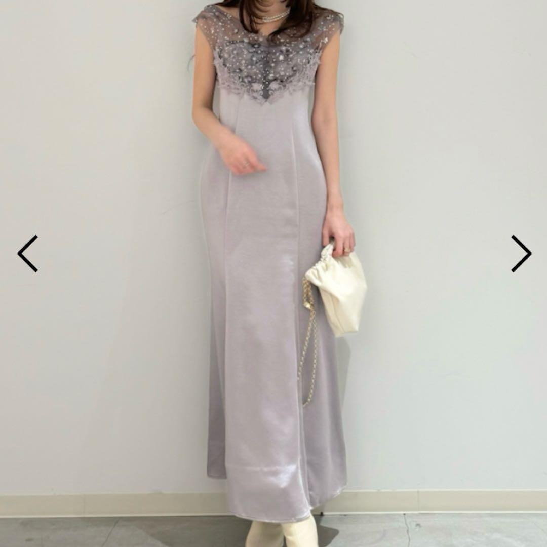 SNIDEL エンブロイダリードレス／ダークグレー