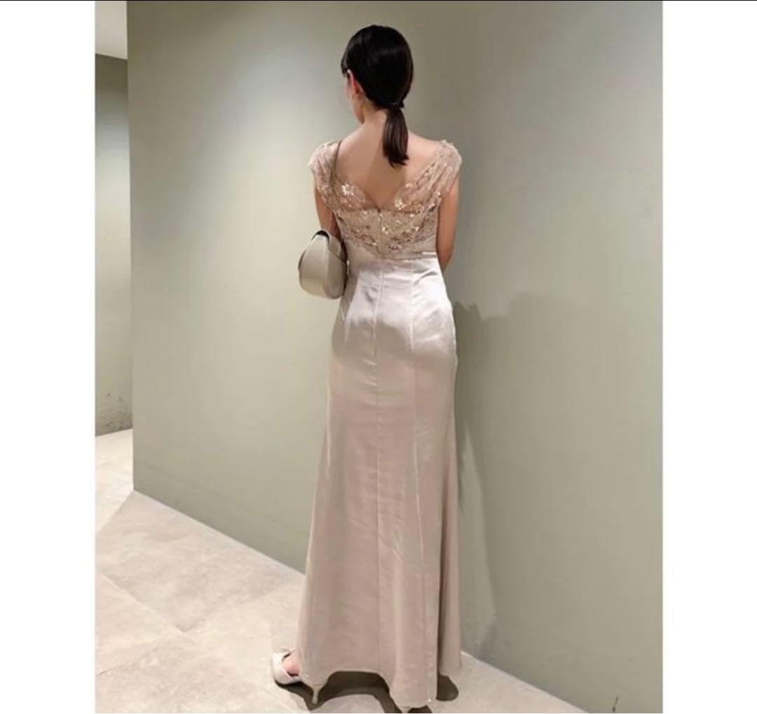 SNIDEL エンブロイダリードレス／ダークグレー