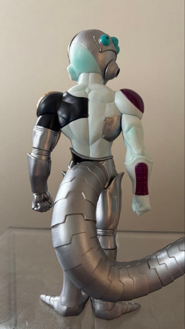 一番くじ　ドラゴンボール　メカフリーザ　コルド大王