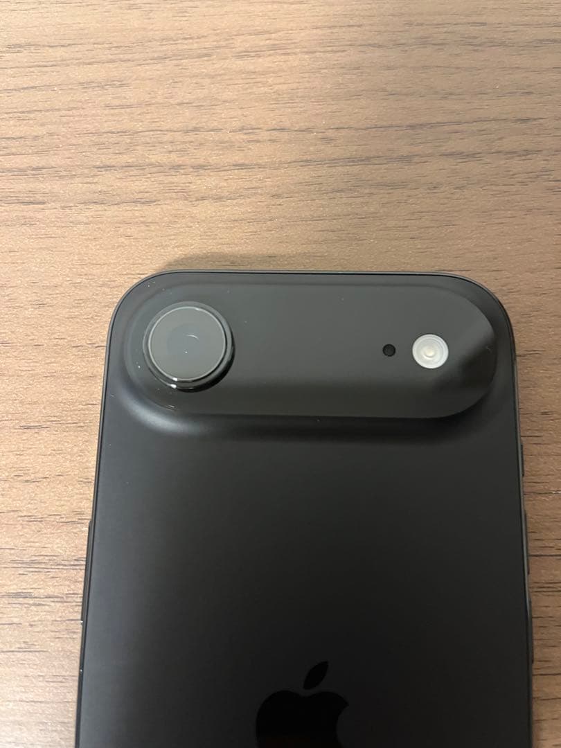 iPhone Air 256GB スペースブラック ほぼ未使用 SIMフリー