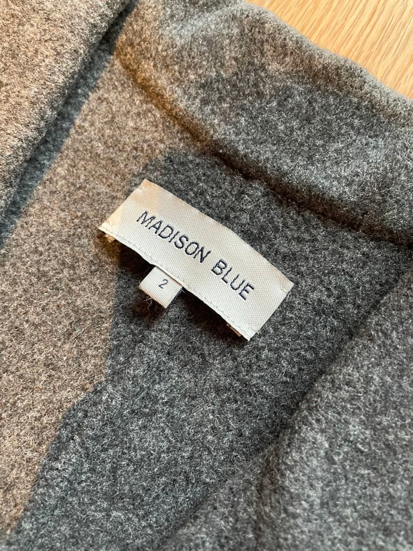 【MADISON BLUE】パール ボタン コート