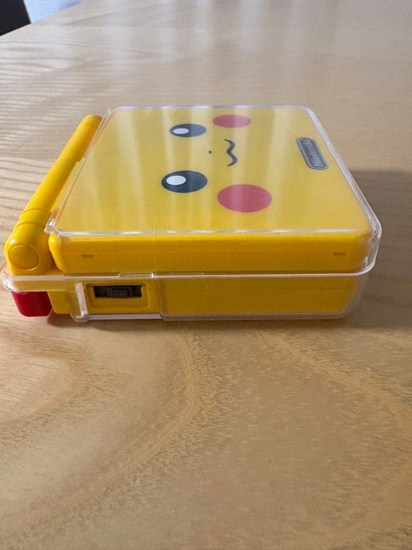 ゲームボーイアドバンスSP ピカチュウ