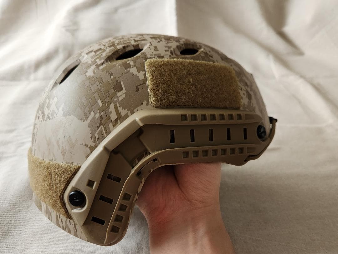 【実物】Ops-Core FAST Bump ヘルメット (ノンバリスティック)