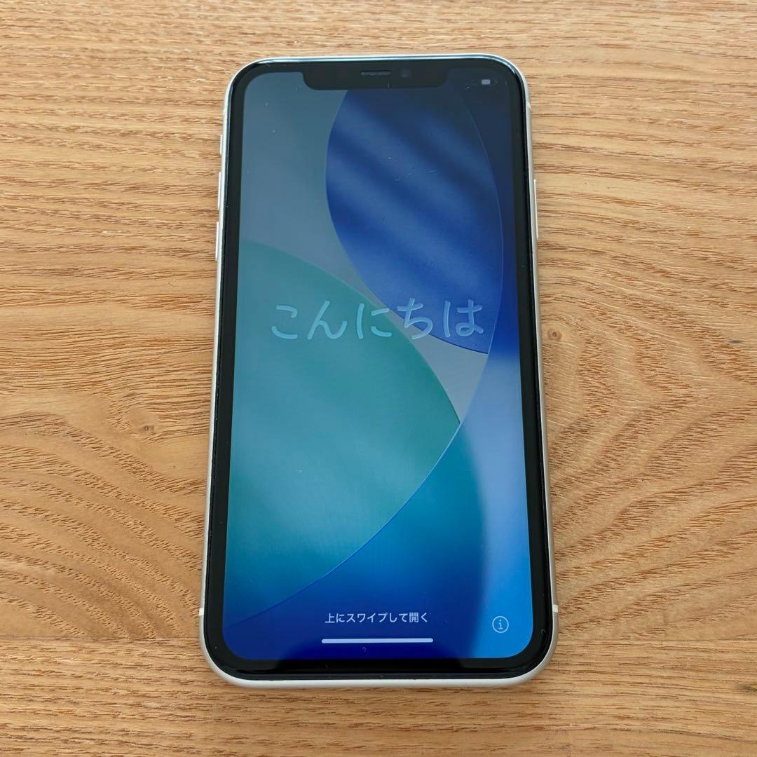 Apple iPhone11 本体 SIMフリー ෆ̈ ホワイト 128GB