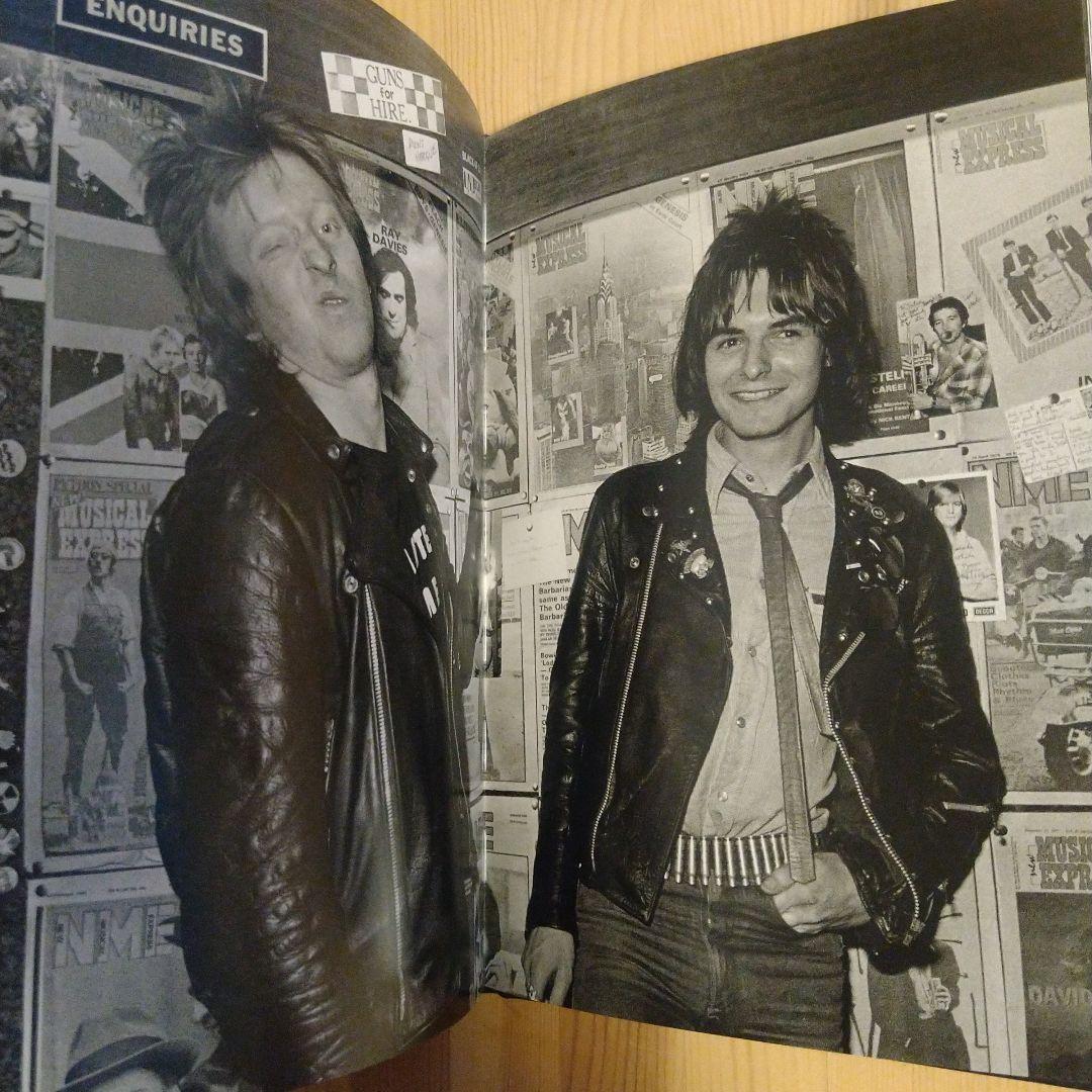 洋書 Made in the UK: The Music of Attitude