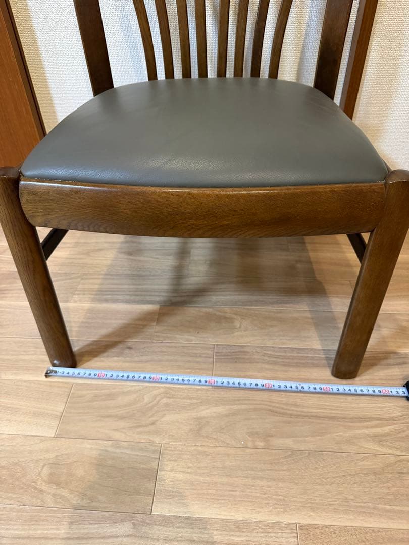 カリモク家具 ダイニングチェア 木製 レザー調座面 椅子　NO.3