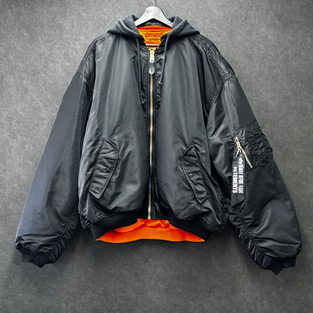 VETEMENTS Alpha Fitted リバーシブル ボンバージャケット