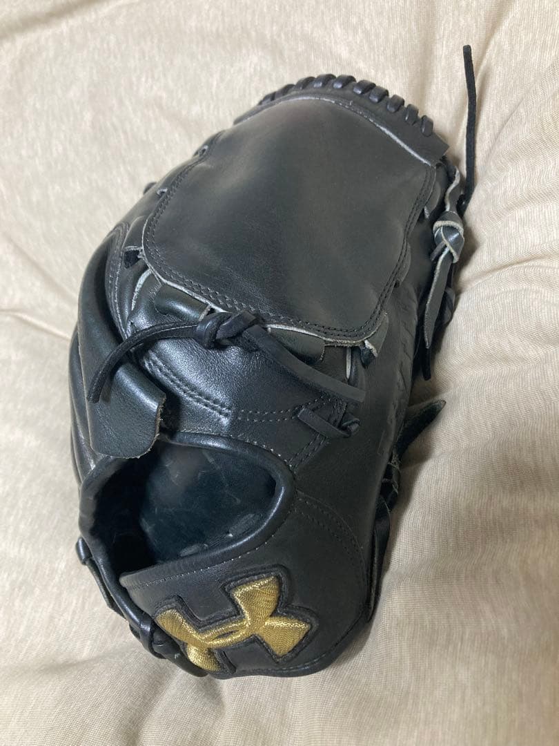 アンダーアーマー 硬式グローブ 投手用 ピッチャー ブラック