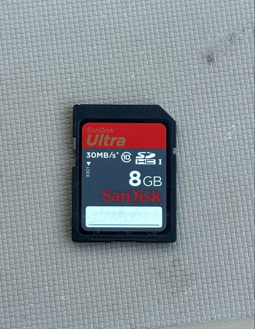 パイオニア AVIC-ZH09 ナビゲーション フルセグ。地図データ2011年版