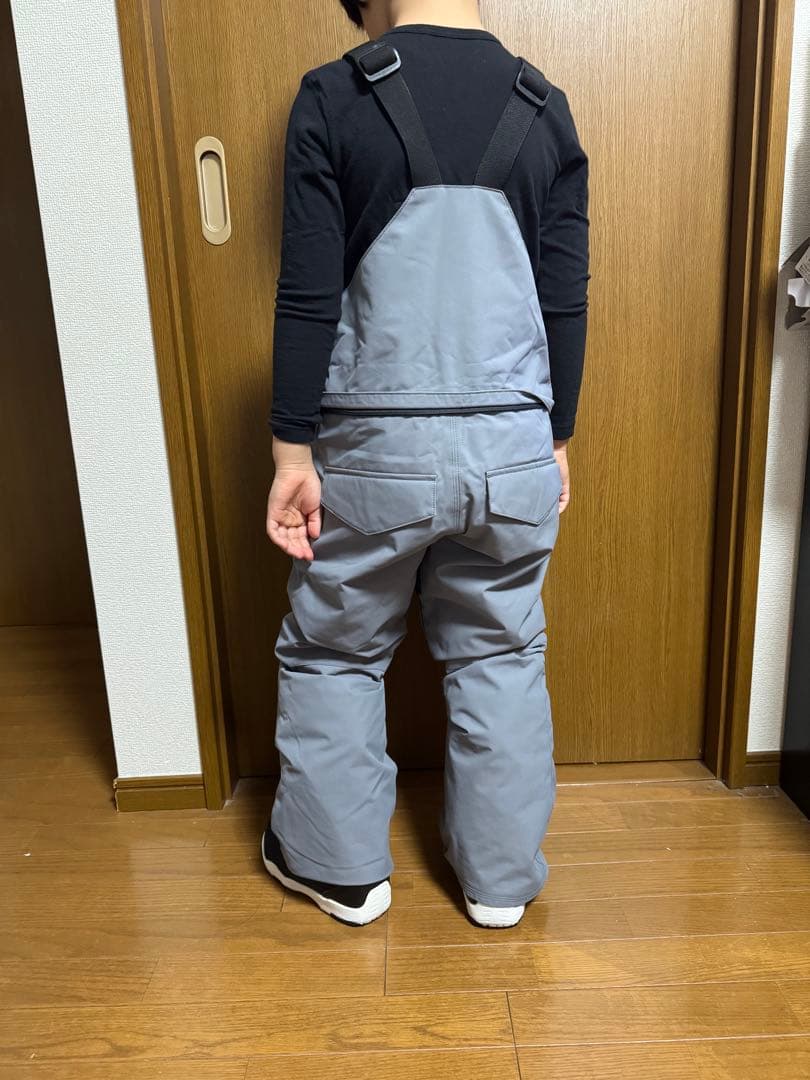 volcom キッズ　ビブパンツ　6y