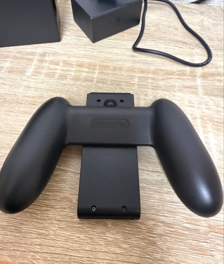 【箱無し：付属品完備】Nintendo Switch本体