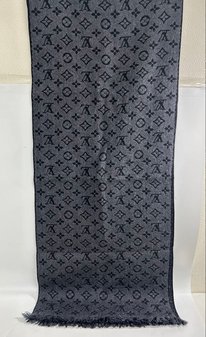 LOUIS VUITTON エシャルプ　モノグラム　クラシック　マフラー
