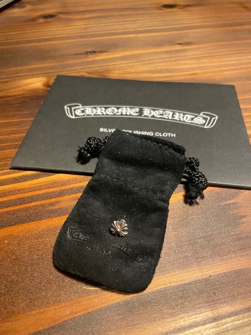 Chrome Hearts プラススタッドピアス(片耳)