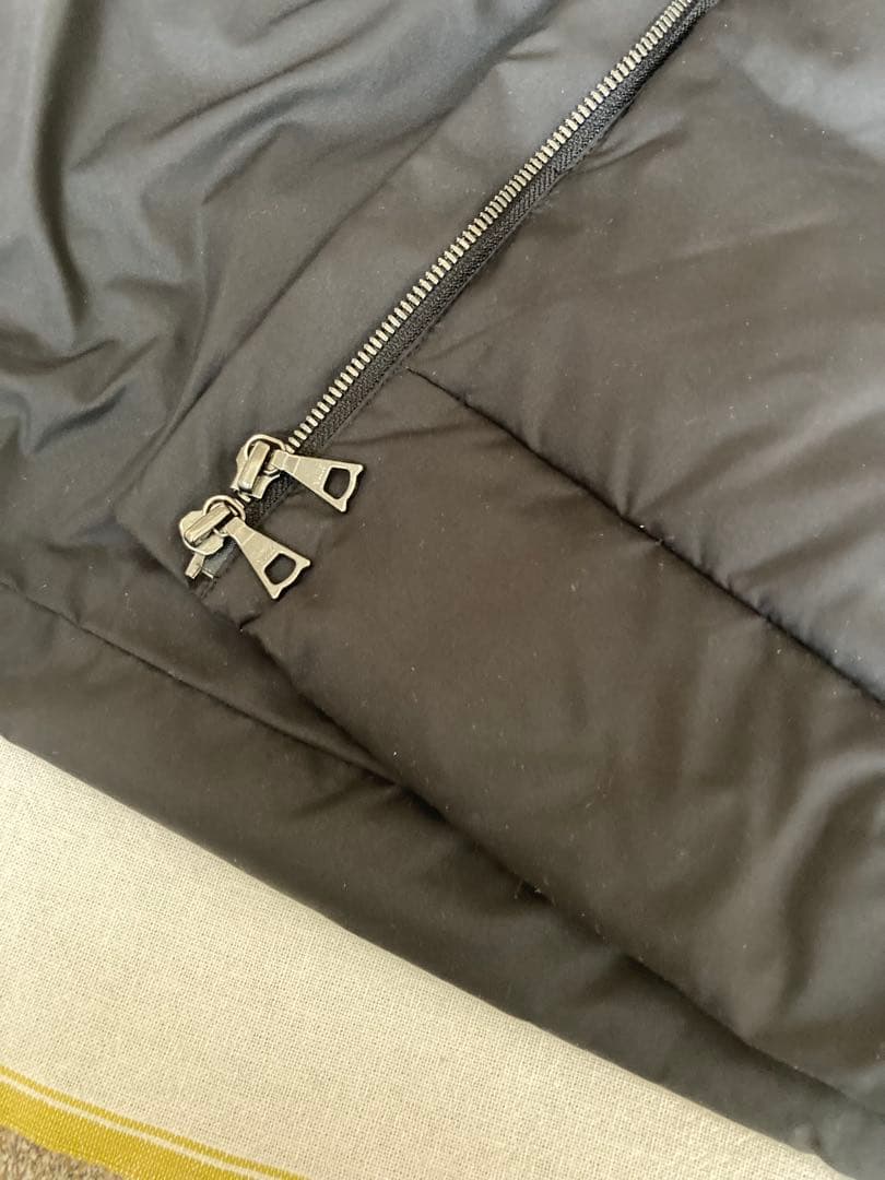 セオリー 3WAY ダウンベスト 黒　美品