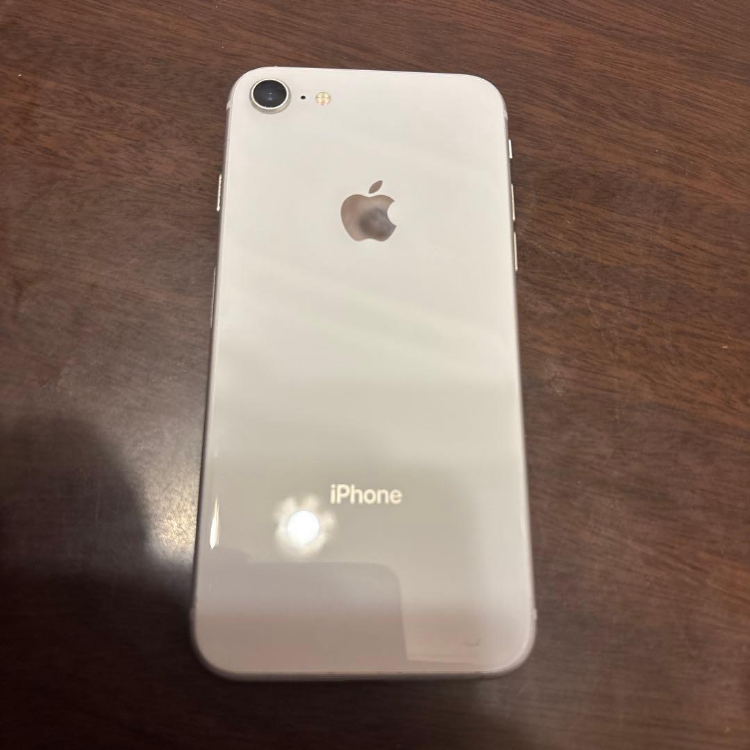 スマートフォン本体 iPhone8 256GB
