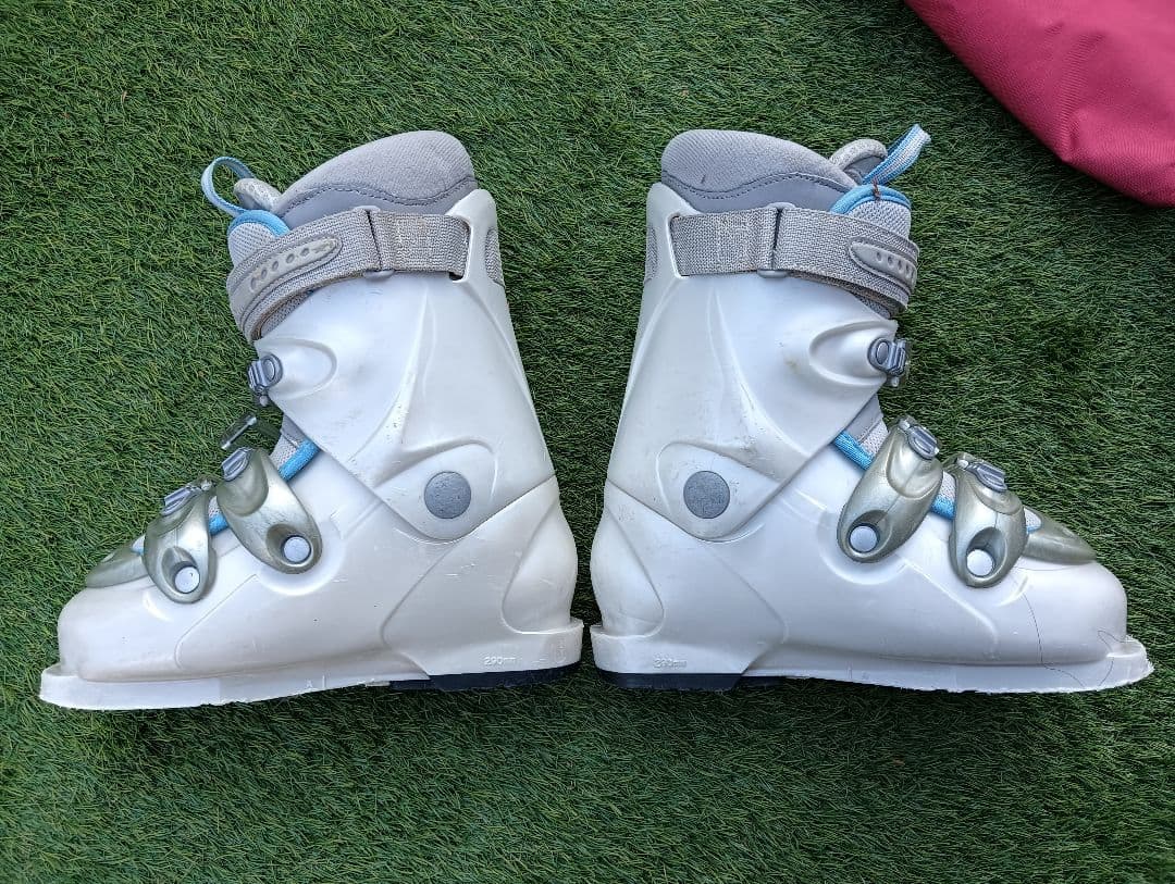 値引きします。レディース用 スキーセットブーツ
