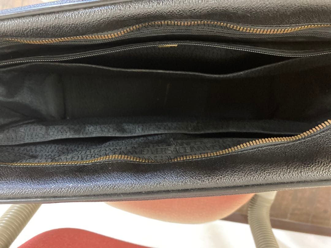 Versace レザービジネスバッグ
