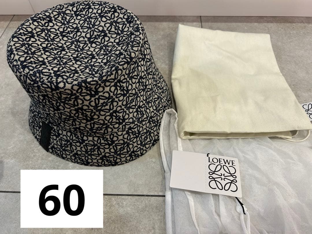 loewe ロエベ　リバーシブル　バケットハット