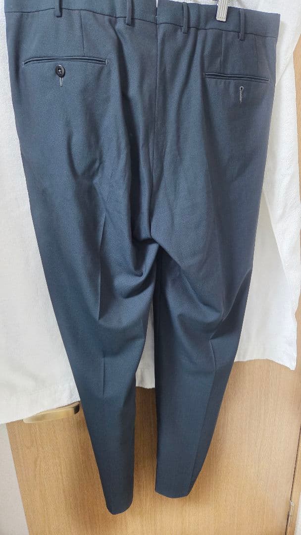 か*ま様 ermenegildo zegna ウールスラックス　ダークグリーン