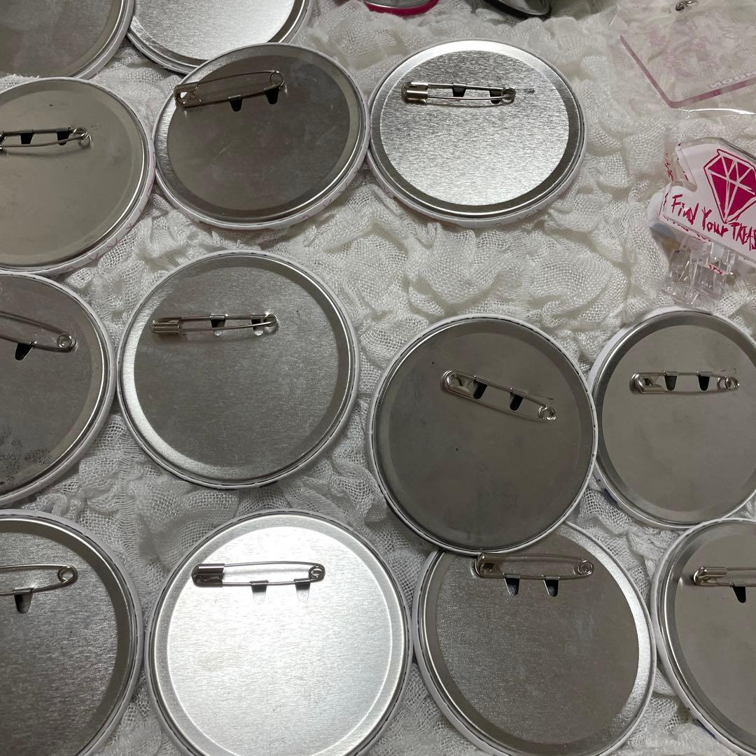 treasure ジフン　缶バッジ　アクキー　セット