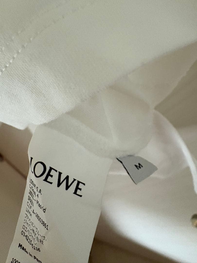 美品　ロエベ　アナグラム刺繍Tシャツ　M