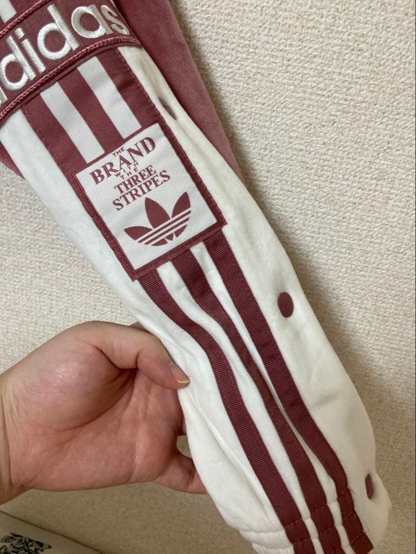 ★adidas 重盛さと美さん着用 スウェット トップス ベロア 完売品