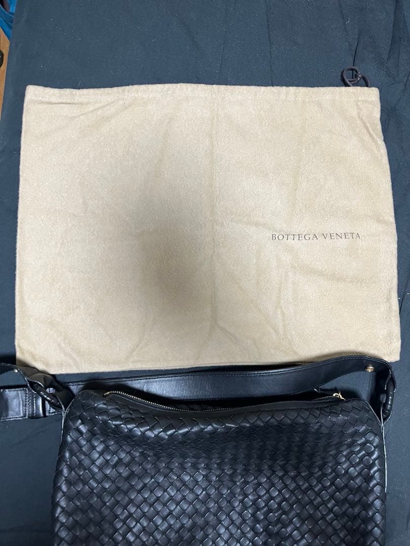 ボッテガヴェネタ ワンショルダーバッグ イントレチャート 本革レザー