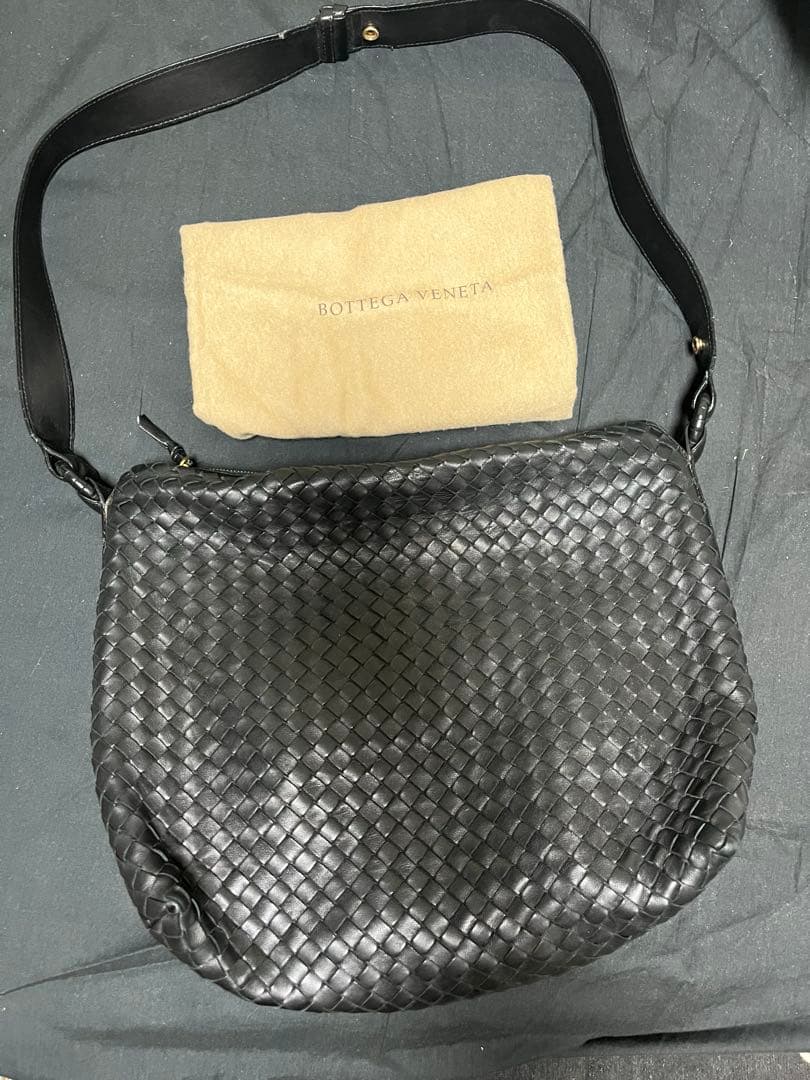 ボッテガヴェネタ ワンショルダーバッグ イントレチャート 本革レザー
