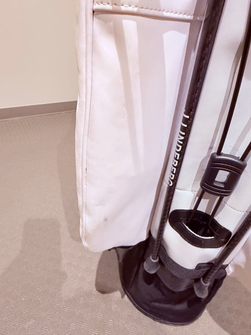 【美品】Vessel × J.Lindebergホワイトキャディバッグ　9型