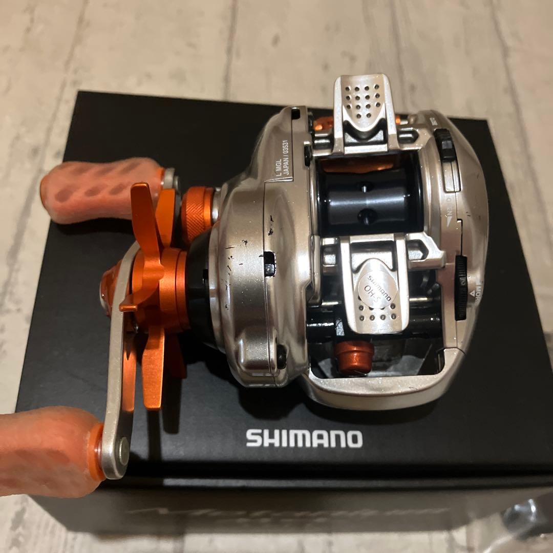 シマノ　16メタニウムMGL 左ハンドル　オレンジカスタム