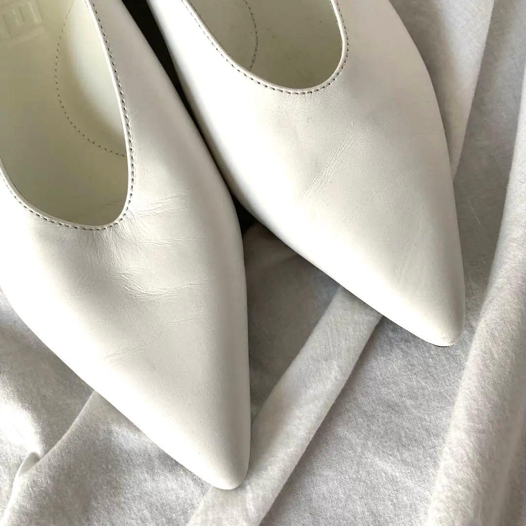 未使用級　シーセイ　ポインテッドトゥ　パンプス　フラット　ヴィブラム　白　37