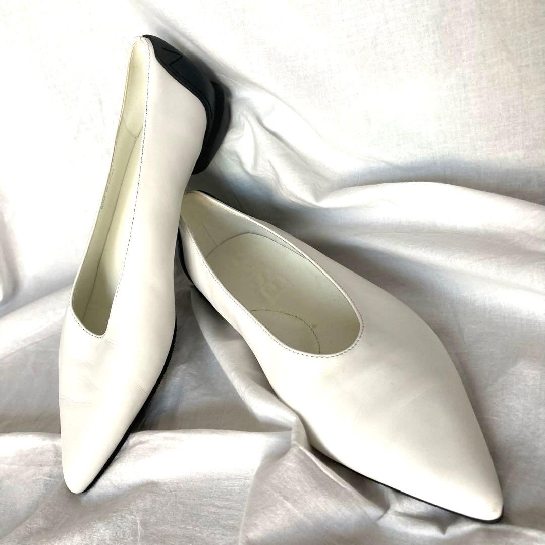 未使用級　シーセイ　ポインテッドトゥ　パンプス　フラット　ヴィブラム　白　37